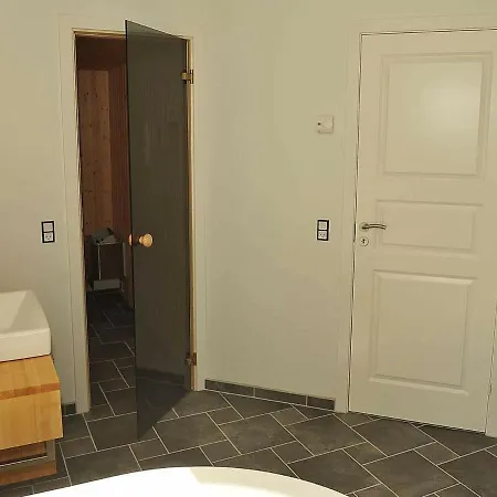 Four-bedroom Holiday In 11 Dom wakacyjny Oksbøl